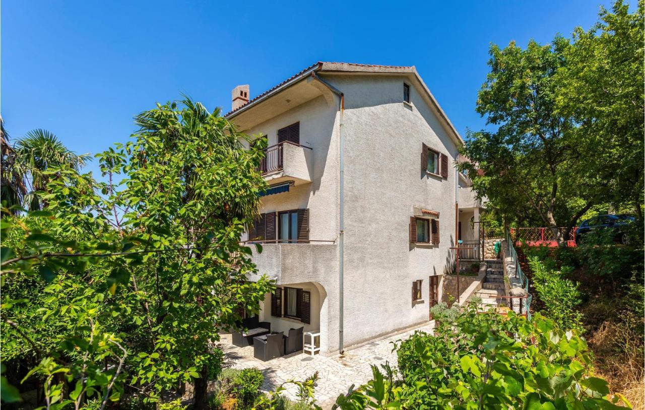 Beautiful Apartment In Omisalj With Kitchen Omišalj Exterior foto